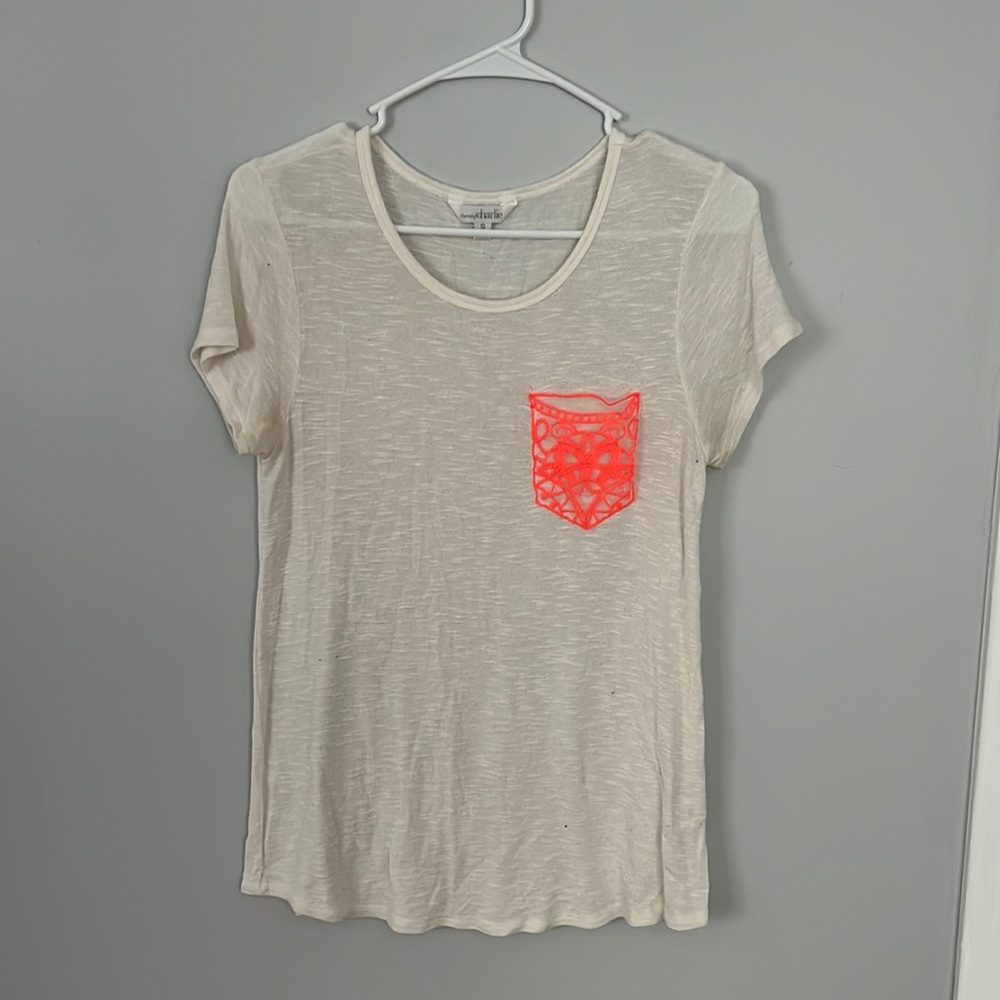 White t shirt